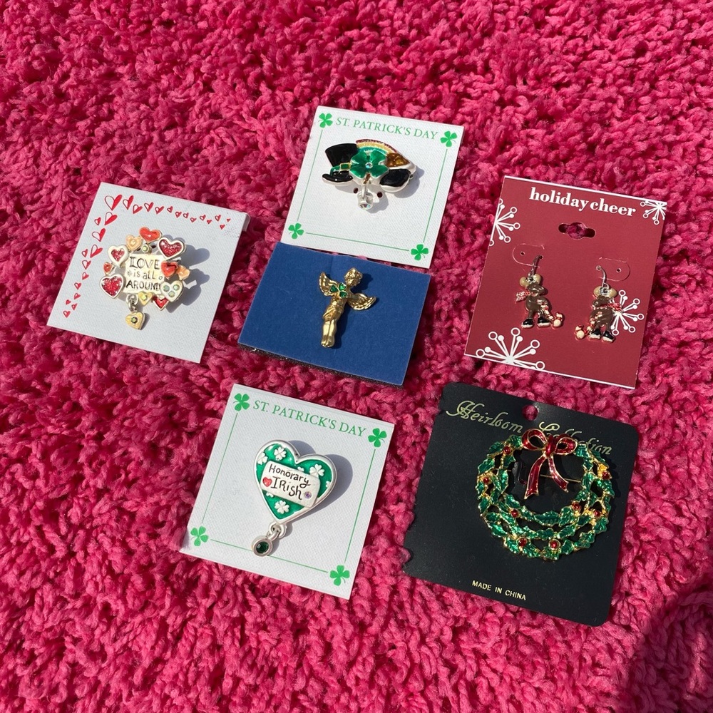FESTIVE HOLIDAY JEWELRY SET ❤️☘️🎄